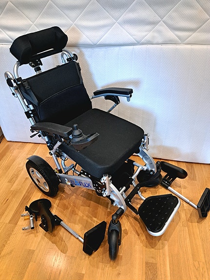 Product image 1 of 2