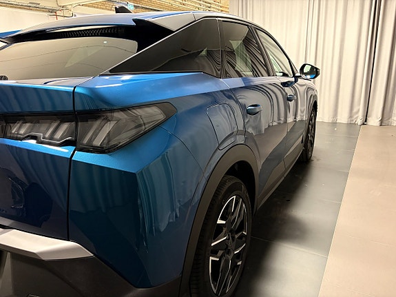 Peugeot 3008 4 of 14