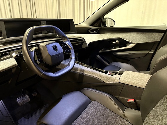 Peugeot 3008 8 of 14