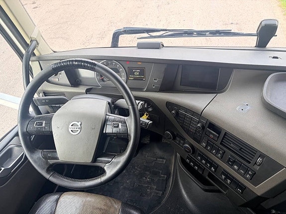 Volvo FH 64 10 of 12