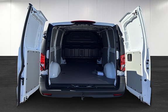 Mercedes-Benz Vito 110 16 of 17