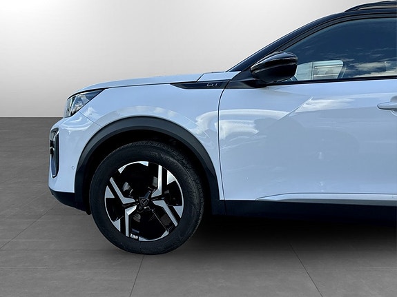 Peugeot 2008 14 of 15
