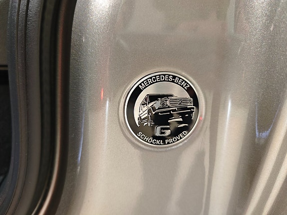 Mercedes-Benz G63 18 of 29