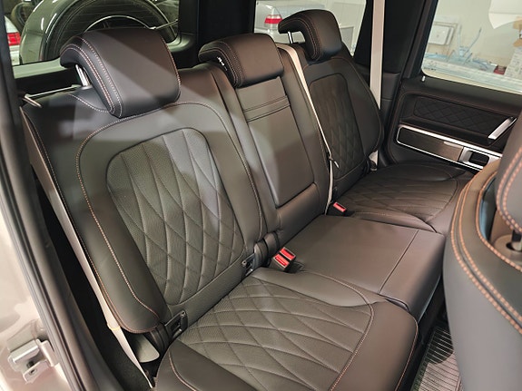 Mercedes-Benz G63 14 of 29