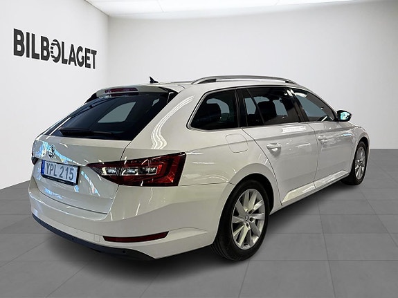 Skoda Superb 4 of 13