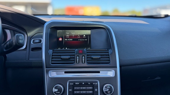 Volvo XC60 21 of 25