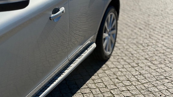 Volvo XC60 9 of 25