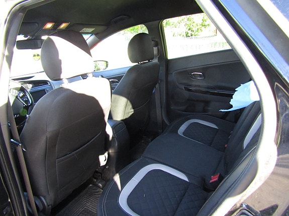 Kia Ceed 12 of 15