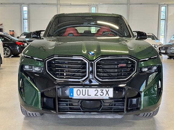 BMW XM 2 of 18