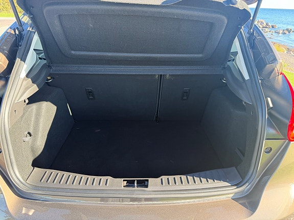 Ford Focus 13 of 15