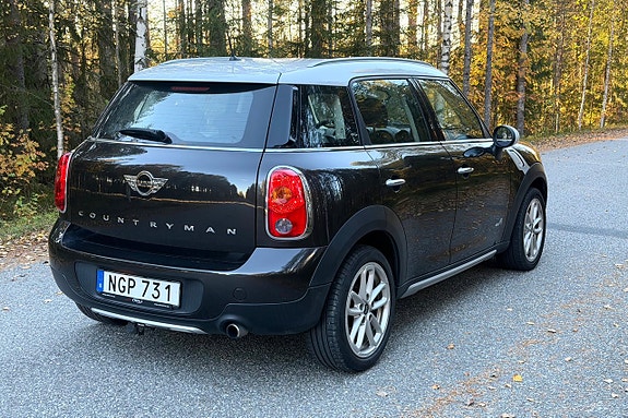 MINI Countryman Cooper 4 of 16