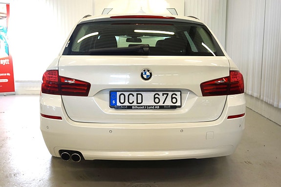 BMW 520d 3 of 24