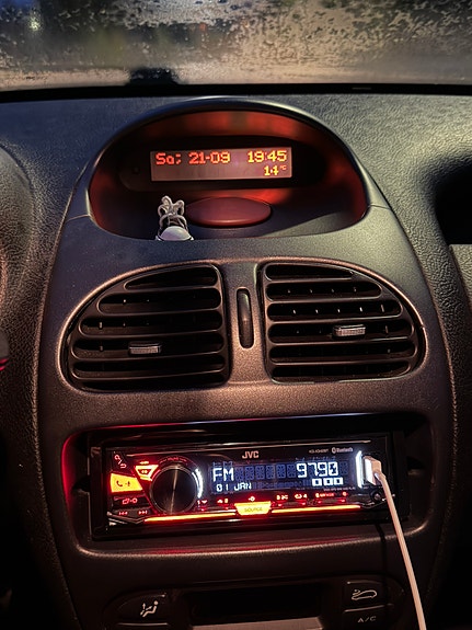 Peugeot 206 4 of 6