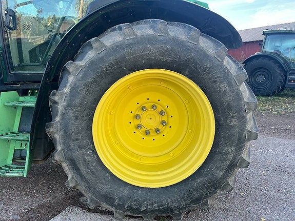 John Deere 6140 R 8 of 15