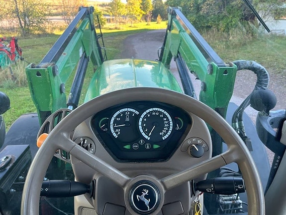 John Deere 6140 R 12 of 15
