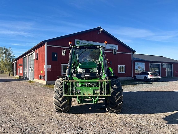 John Deere 6140 R 3 of 15