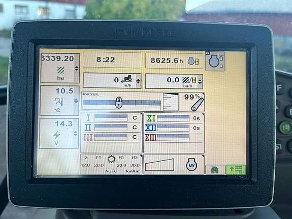 John Deere 6140 R 13 of 15