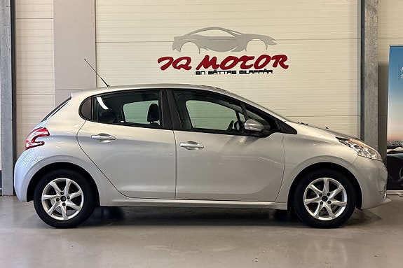 Peugeot 208 9 of 21