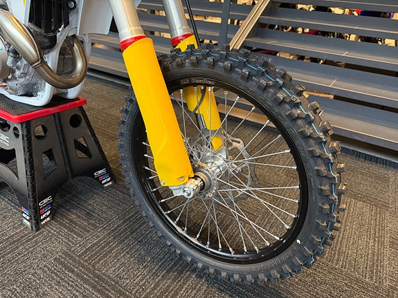 Husqvarna FC 350 6 of 9