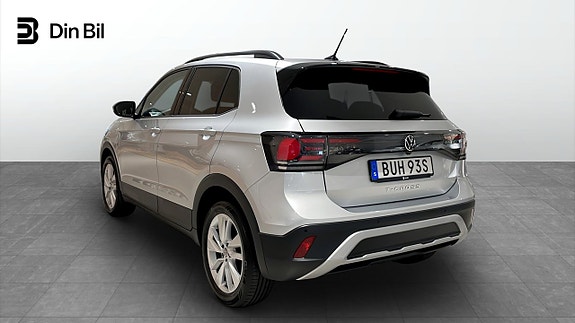 Volkswagen T-Cross 3 of 12
