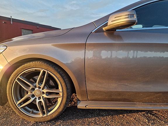 Mercedes-Benz CLA220 d 8 of 17