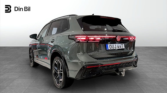 Volkswagen Tiguan 3 of 24