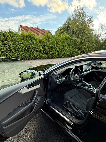 Audi A5 4 of 6