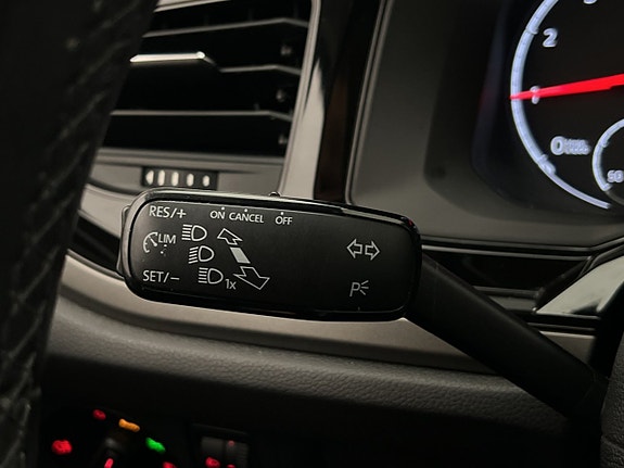 Volkswagen Polo 22 of 27