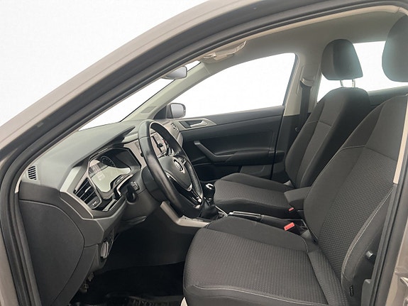 Volkswagen Polo 9 of 27