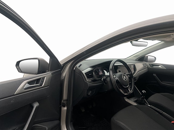 Volkswagen Polo 19 of 27