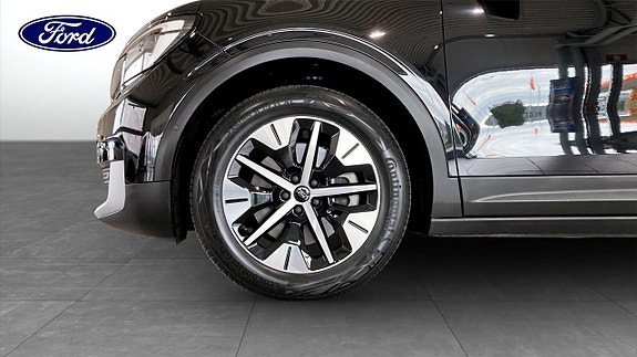 Ford Explorer 9 of 9