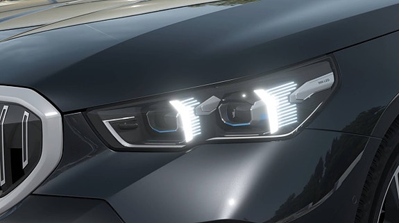 BMW 530e 3 of 13