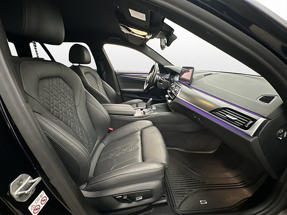 BMW 530e 12 of 21