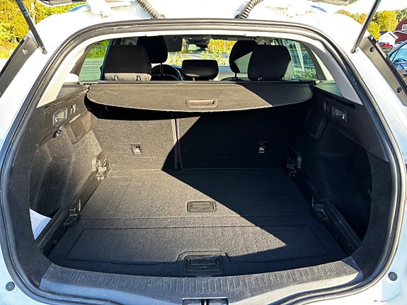 Renault Megane 10 of 11