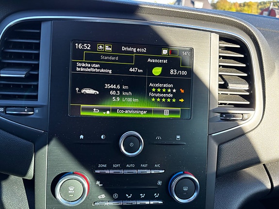 Renault Megane 11 of 11