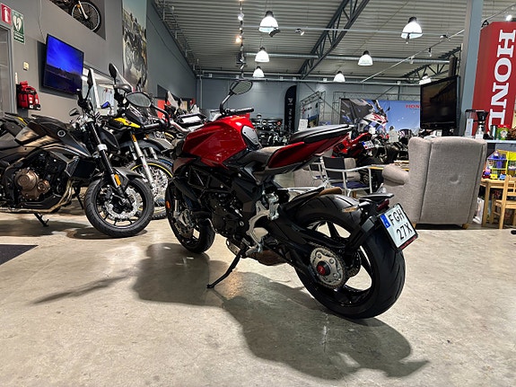 MV Agusta Brutale 800 #Endast 130 mil# 4 of 14
