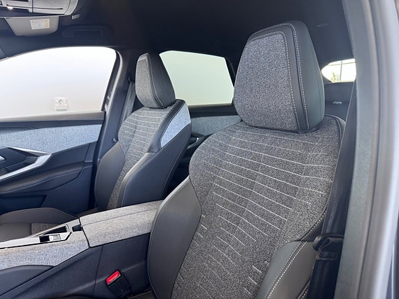 Peugeot 3008 15 of 16