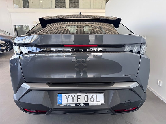 Peugeot 3008 4 of 16