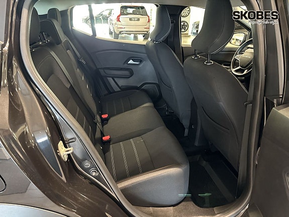 Dacia Sandero Stepway 9 of 16