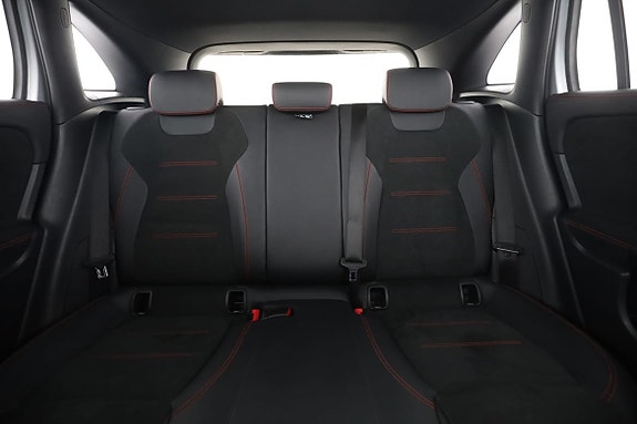 Mercedes-Benz GLA250+ 16 of 30