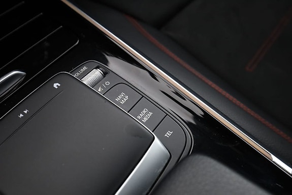 Mercedes-Benz GLA250+ 29 of 30