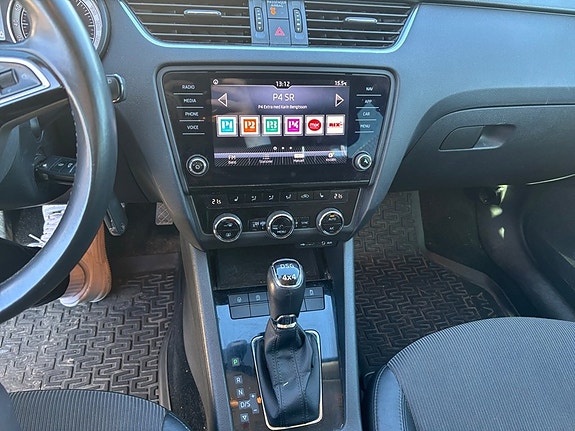 Skoda Octavia 9 of 12