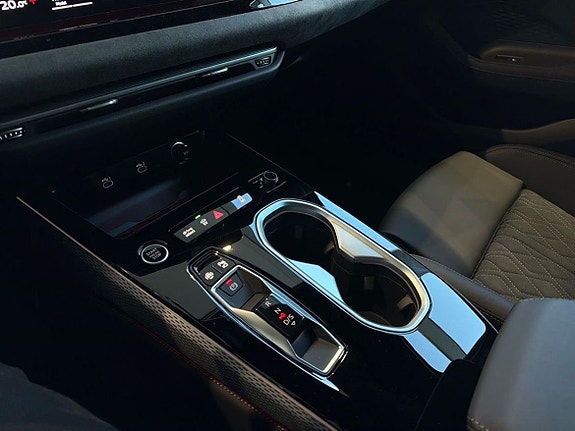 Audi A6 12 of 22