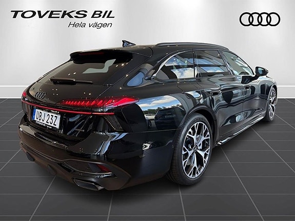 Audi A6 4 of 22