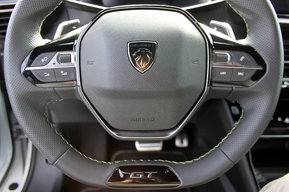 Peugeot 2008 12 of 19