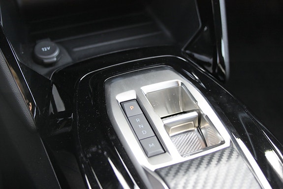 Peugeot 2008 15 of 19