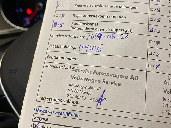 Volkswagen Passat 21 of 30