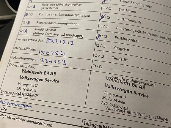 Volkswagen Passat 22 of 30