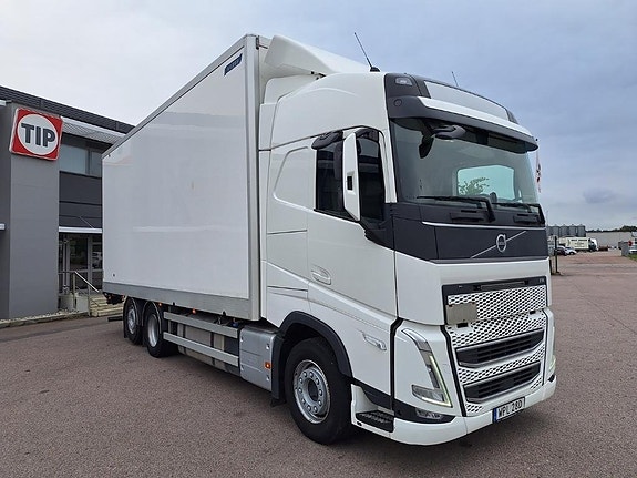 Volvo Vehicle Rigid 6x2-2 box full side opening 2 of 20