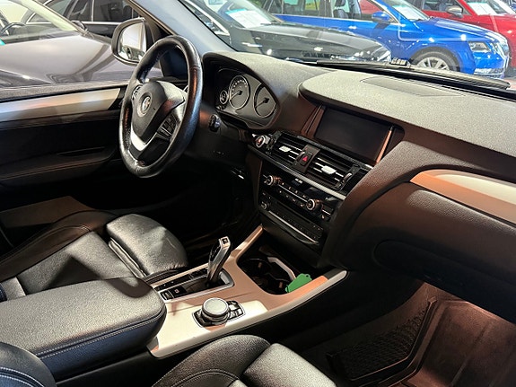 BMW X3 24 of 30